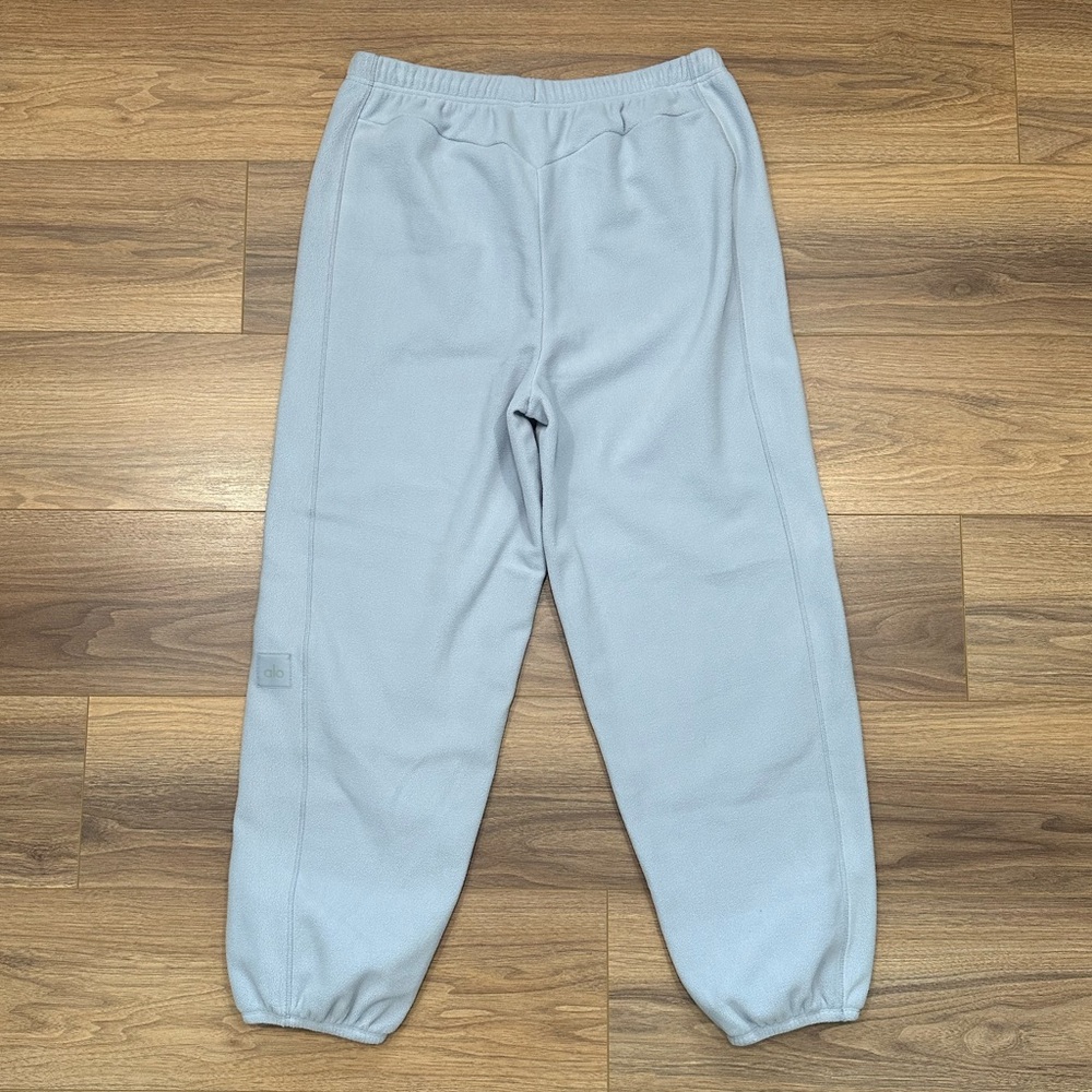 NEW Alo Polar Fleece High Waist Retreat Jogger in Winter Frost Size Large - Picture 10 of 16